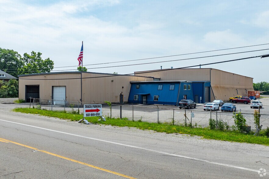 7660 W 3rd St, Dayton, OH à louer - Photo de l’immeuble – Image 1 sur 14
