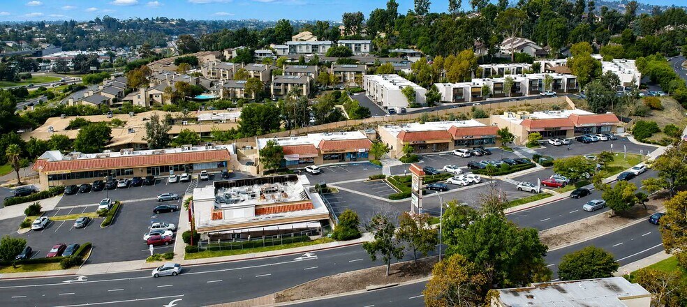 5260-5316 Baltimore Dr, La Mesa, CA à louer - Photo de l’immeuble – Image 3 sur 4