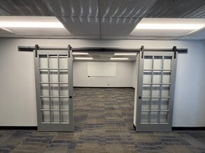 50 W Louisiana Ave, Denver, CO à louer Photo intérieure– Image 2 sur 11