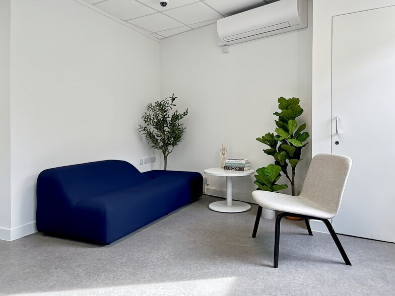 100 Bayard St, New Brunswick, NJ à louer - Photo de l’immeuble – Image 3 sur 8