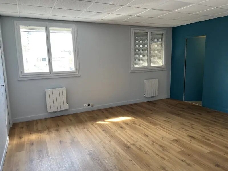 Local commercial dans Saint-Avertin à louer Photo intérieure– Image 1 sur 4