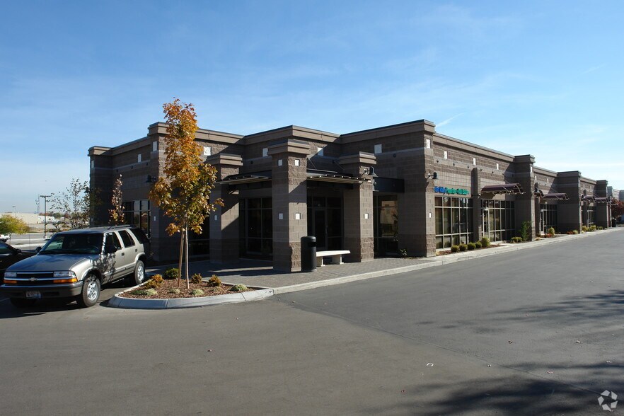690 S Industry Way, Meridian, ID à louer - Photo de l’immeuble – Image 2 sur 5