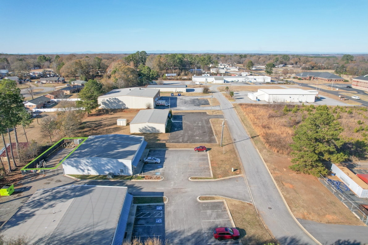 90-100 Northwest Dr, Anderson, SC à louer Photo intérieure– Image 1 sur 1