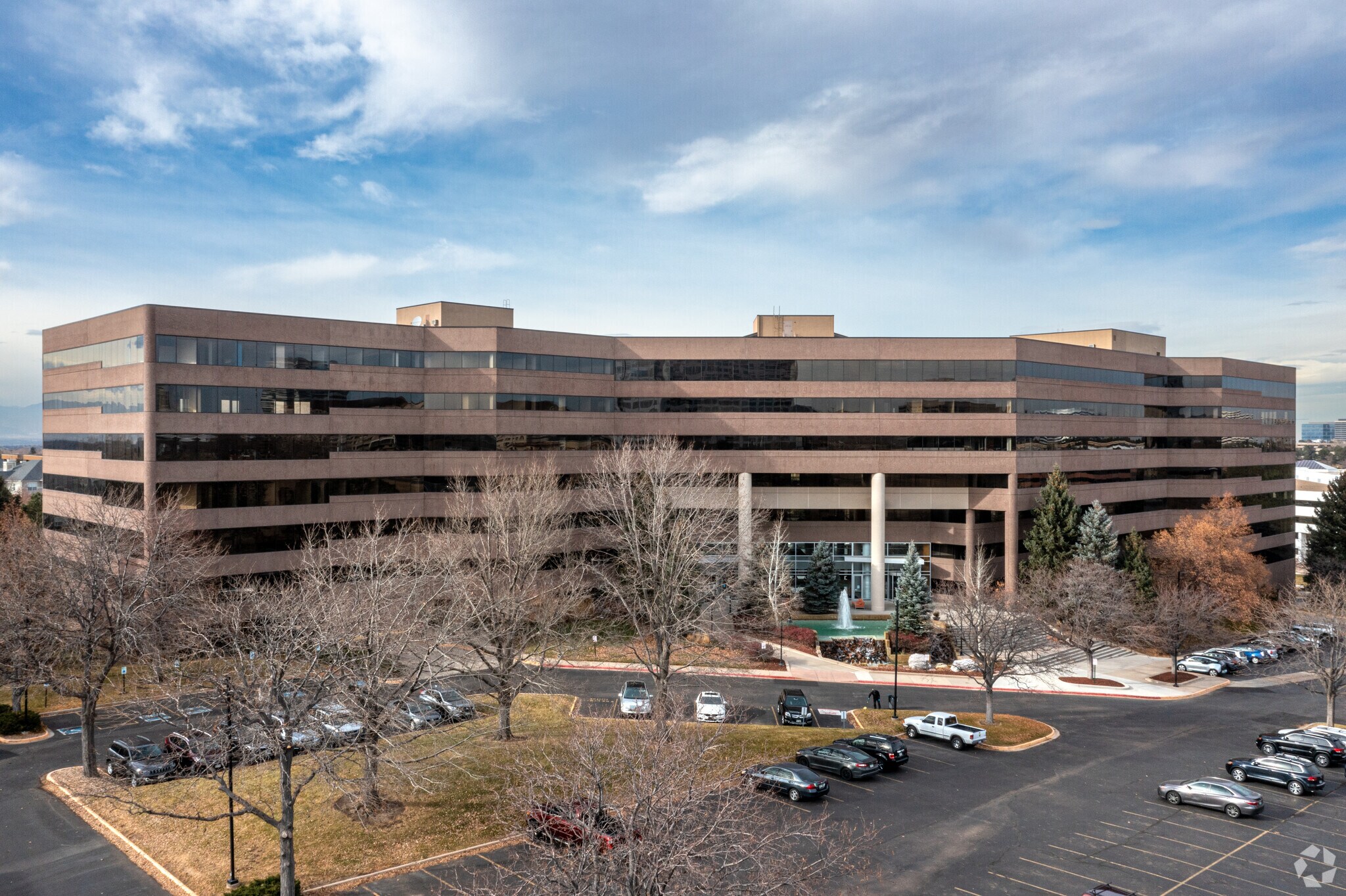 6300 S Syracuse Way, Centennial, CO à louer Photo de l’immeuble– Image 1 sur 17