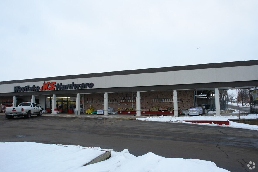 1010 1/2 Thompson Blvd, Sedalia, MO à louer - Photo de l’immeuble – Image 3 sur 3