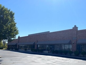 Plus de détails pour 2400-2424 Lake Shore Dr, Woodstock, IL - Bureau à louer