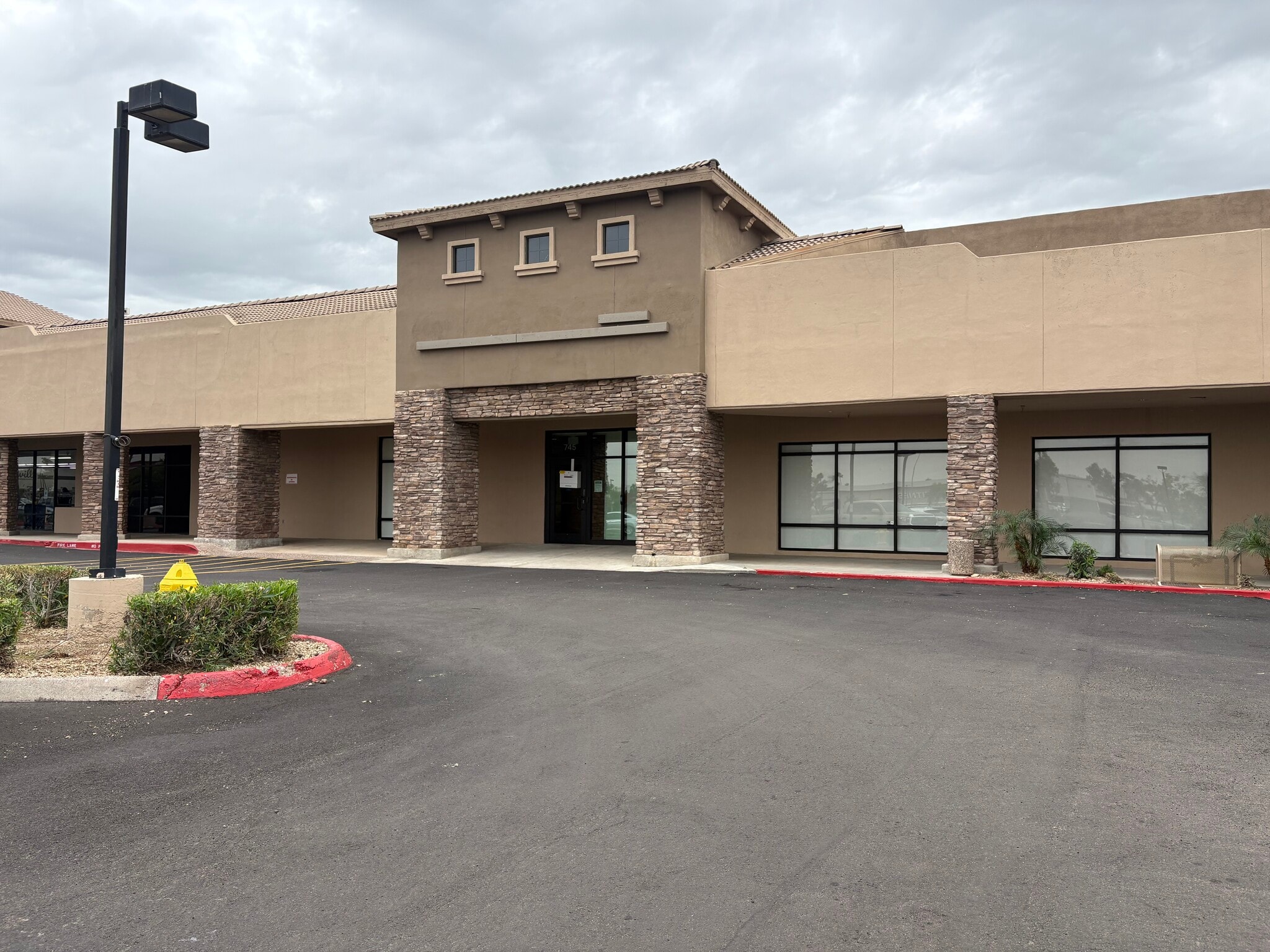 705-831 E Guadalupe Rd, Tempe, AZ à louer Photo intérieure– Image 1 sur 5