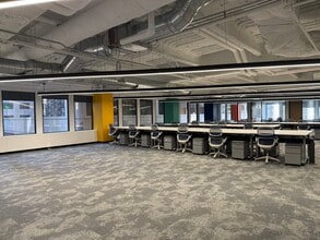 300 Mission St, San Francisco, CA à louer Photo intérieure– Image 1 sur 5