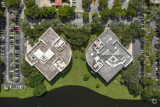 560 Village Blvd, West Palm Beach, FL - Vue aérienne vue de carte - Image1