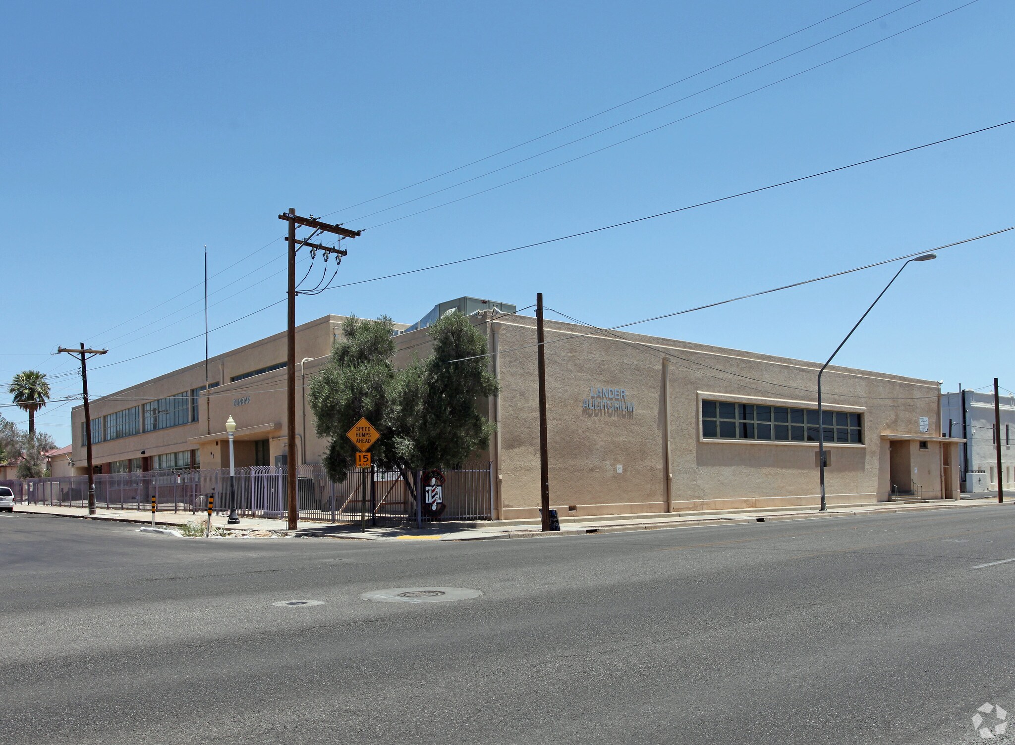 325 W 2nd St, Tucson, AZ à louer Photo de l’immeuble– Image 1 sur 6