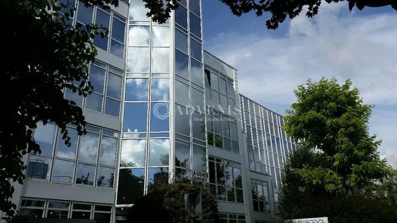 Bureau dans Vélizy-Villacoublay à louer - Photo de l’immeuble – Image 2 sur 4