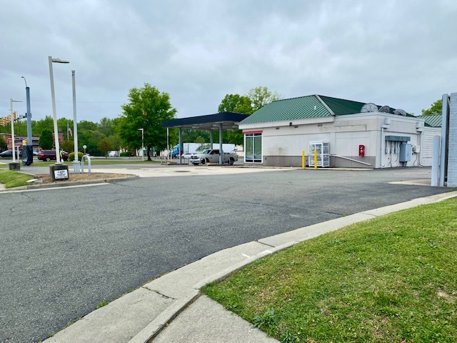 812 England St, Ashland, VA à vendre - Photo de l’immeuble – Image 2 sur 6