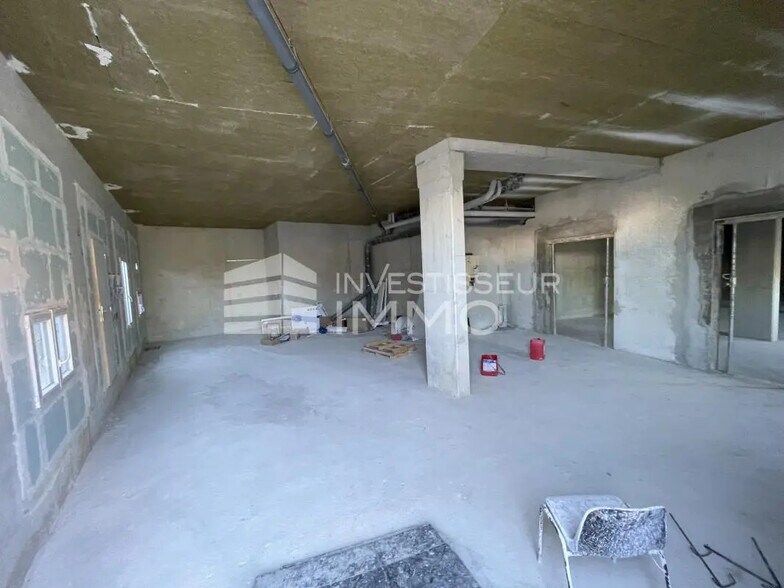 26 Rue Du Bas Marin, Orly à louer - Photo de l’immeuble – Image 3 sur 6