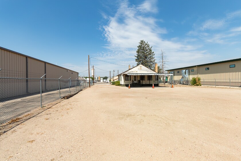 1708 1st Ave, Greeley, CO à vendre - Photo de l’immeuble – Image 1 sur 18