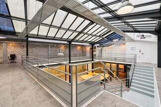 Plus de détails pour 205 Rue Du Faubourg Saint-Martin, Paris - Bureau à louer