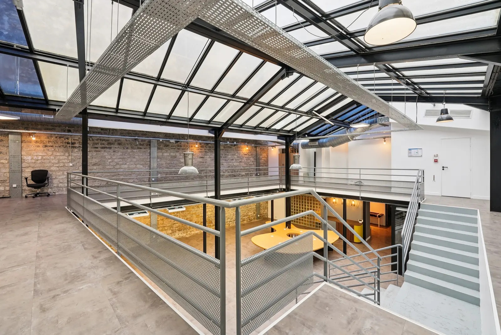 205 Rue Du Faubourg Saint-Martin, Paris à louer Photo intérieure– Image 1 sur 15