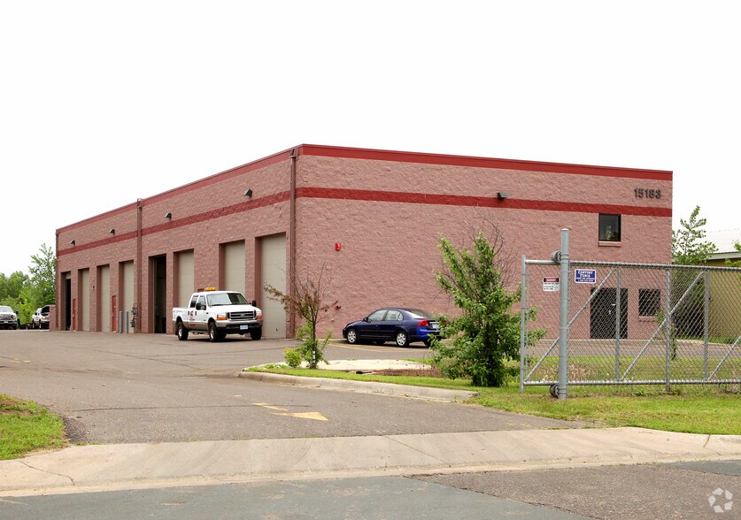 15183 N Freeland Ave N, Hugo, MN à louer - Photo principale – Image 1 sur 2