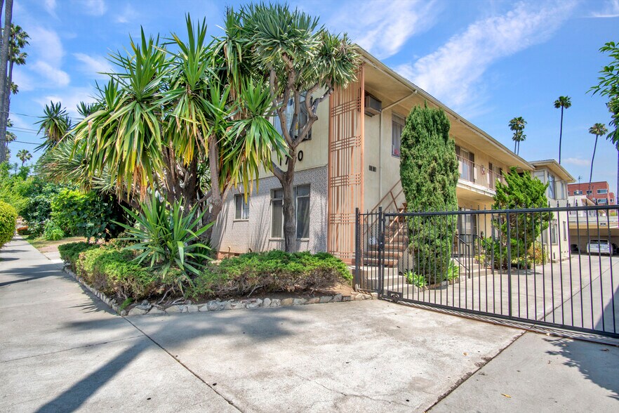 1734-1740 Taft Ave, Los Angeles, CA à vendre - Photo de l’immeuble – Image 3 sur 10