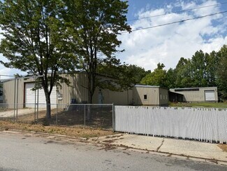Plus de détails pour 2329 Joe Brown Dr, Greensboro, NC - Industriel/Logistique à vendre
