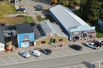 207 E Central Ave, Mackinaw City, MI à louer Aérien– Image 2 sur 5