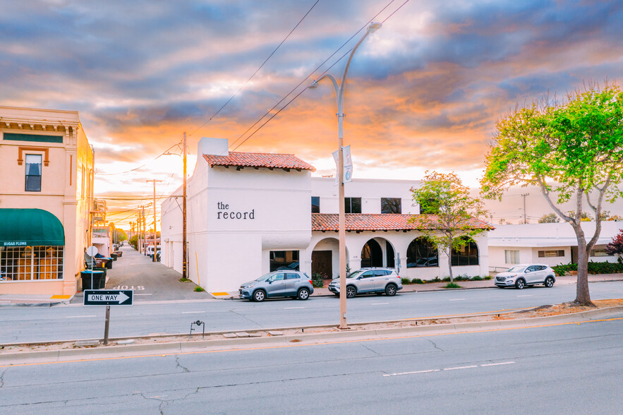 115 N H St, Lompoc, CA à louer - Photo de l’immeuble – Image 1 sur 1