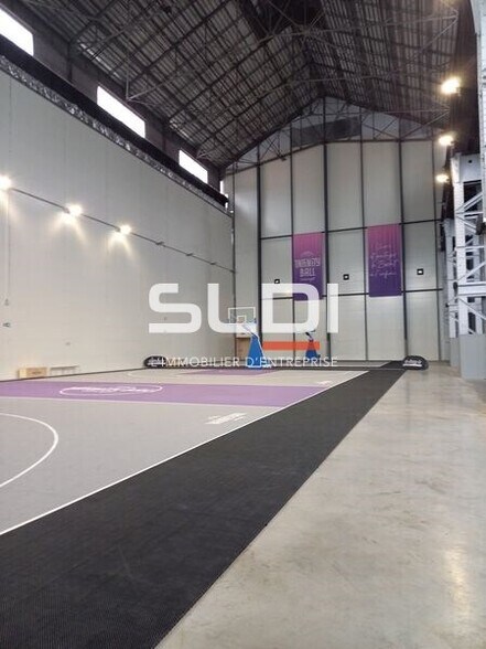 Avenue Jean Jaurès, Saint-Étienne à louer - Photo de l’immeuble – Image 2 sur 6
