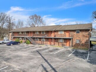 Plus de détails pour 4700 Upchurch Rd, Knoxville, TN - Logement à vendre