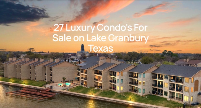 Plus de détails pour 401 E Pearl St, Granbury, TX - Logement à vendre