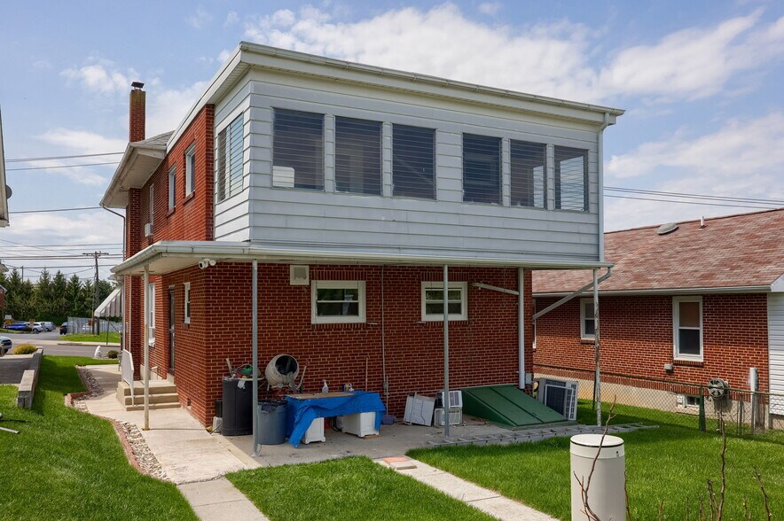 3625 Kutztown Rd, Reading, PA à vendre - Photo de l’immeuble – Image 2 sur 13