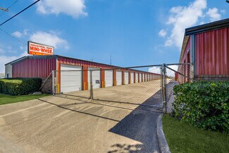 Plus de détails pour 6015 Industrial Dr, Greenville, TX - Spécialisé à vendre