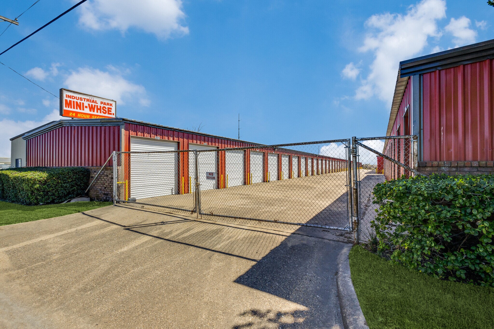 6015 Industrial Dr, Greenville, TX à vendre Photo de l’immeuble– Image 1 sur 6