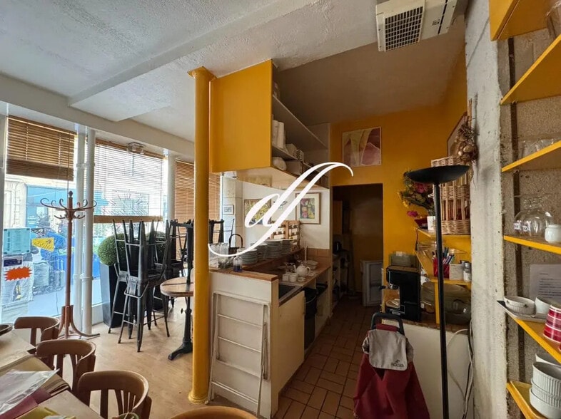 Local commercial dans Paris à louer - Photo intérieure – Image 3 sur 3