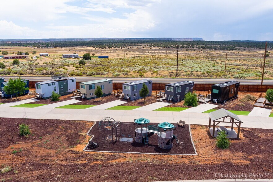1238 Cactus dr, Apple Valley, UT à vendre - Photo principale – Image 2 sur 31
