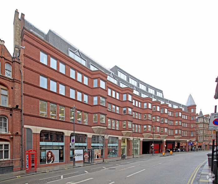 126-130 Shaftesbury Ave, Londres à louer - Photo de l’immeuble – Image 1 sur 21