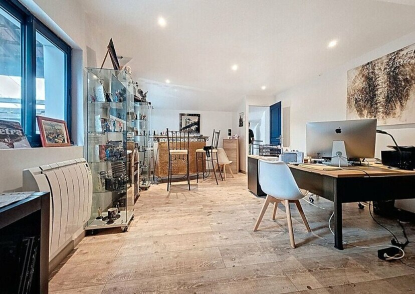 Local d'activités dans Elbeuf à vendre - Photo intérieure – Image 3 sur 5