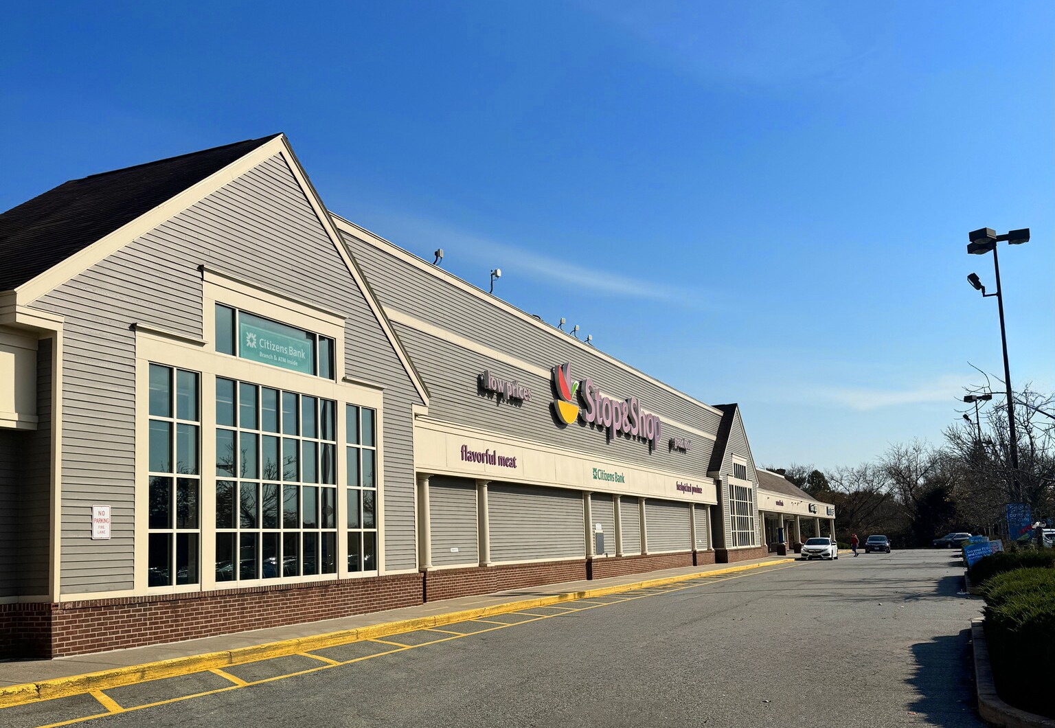 1 Faunce Corner Rd, Dartmouth, MA à louer Photo de l’immeuble– Image 1 sur 9