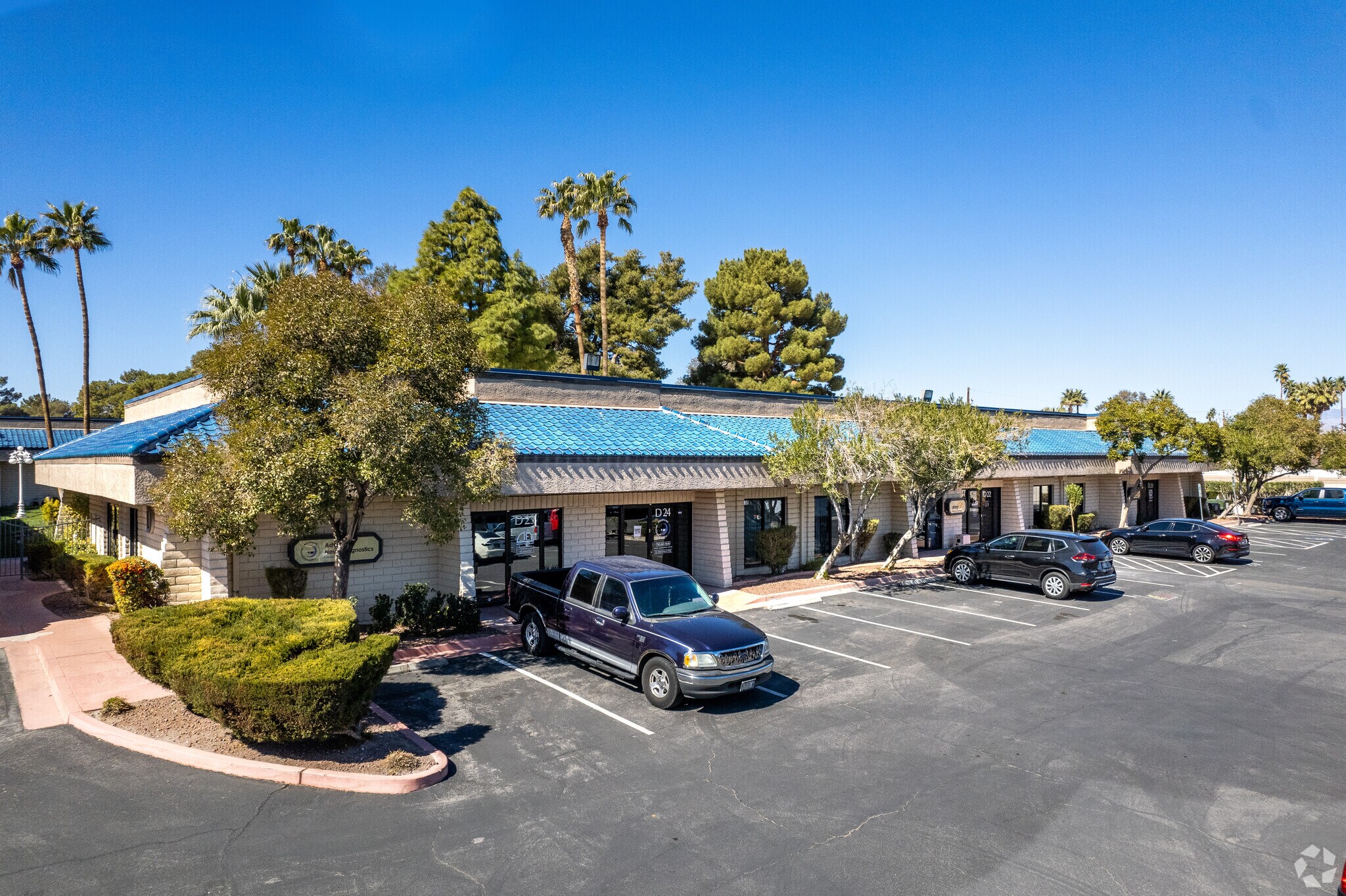 501 S Rancho Dr, Las Vegas, NV à louer Photo principale– Image 1 sur 8