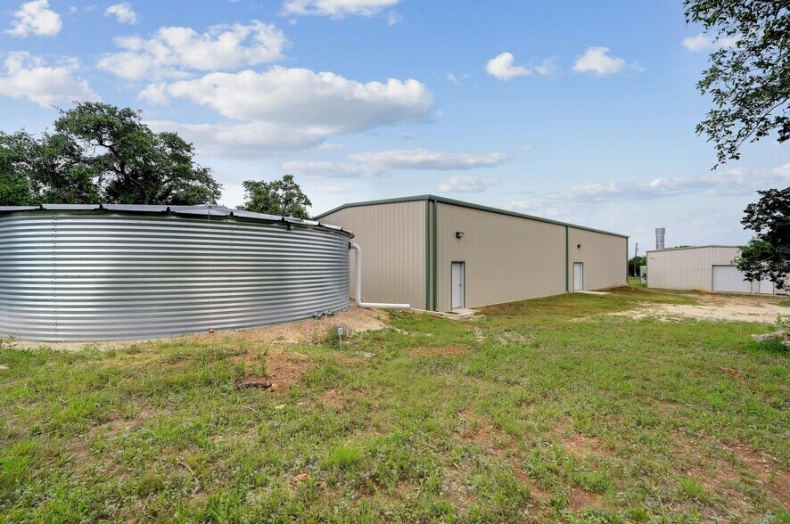 7748 E US Highway 290, Johnson City, TX à vendre - Photo de l’immeuble – Image 3 sur 35