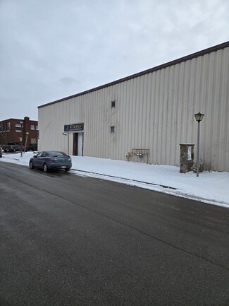 Plus de détails pour 45 Halstead St, Rochester, NY - Industriel/Logistique à vendre