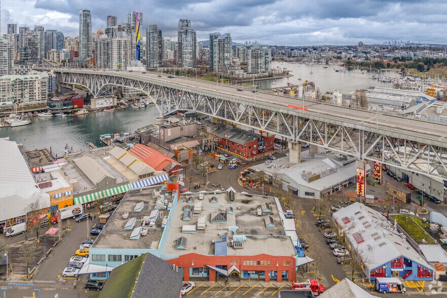 1551 Johnston St, Vancouver, BC à louer - Aérien – Image 2 sur 13