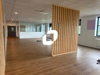 Plus de détails pour Bureau à louer