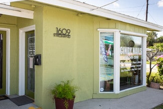 Plus de détails pour 1609 N Wickham Rd, Melbourne, FL - Local commercial à louer