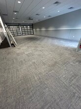3800 Osborne Dr W, Hastings, NE à louer Photo intérieure– Image 2 sur 6
