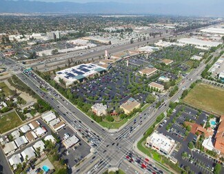 Plus de détails pour 16920-17296 Slover Ave, Fontana, CA - Local commercial à louer