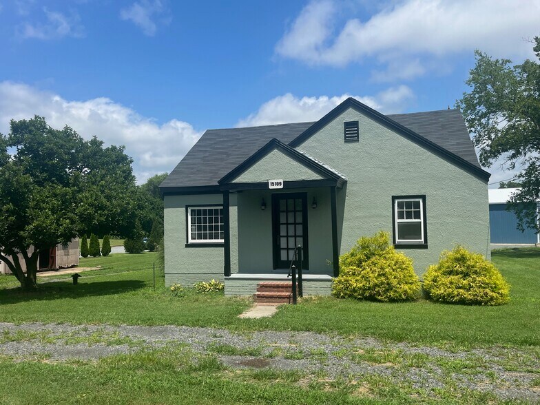 15109 Rosson Troilo Cir, Brandy Station, VA à louer - Photo de l’immeuble – Image 1 sur 6