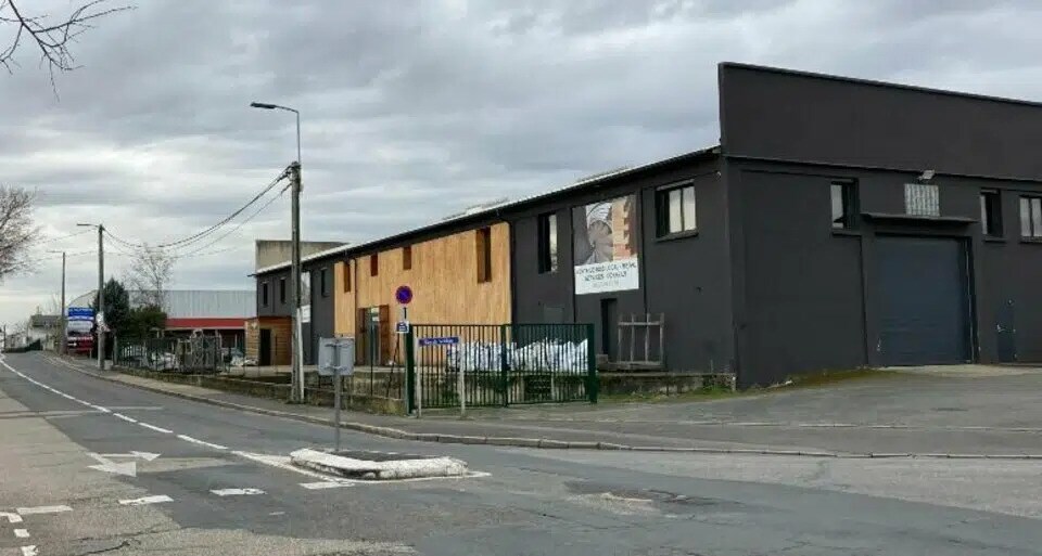 301 Rue Alexandre Richetta, Villefranche-sur-Saône à louer - Photo de l’immeuble – Image 1 sur 7