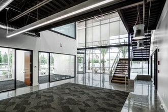 9615 Norwalk Blvd, Santa Fe Springs, CA à louer Photo intérieure– Image 2 sur 23