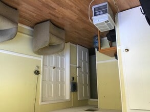 9-14 Arlington Ave, Kearny, NJ à louer Photo intérieure– Image 1 sur 6