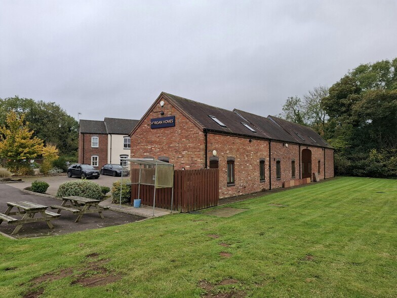 60 Lydiate Ash Rd, Bromsgrove à louer - Photo de l’immeuble – Image 3 sur 16