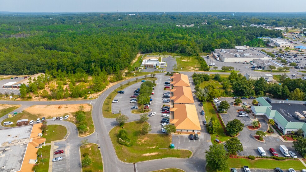 320 W Redstone Ave, Crestview, FL à vendre - Photo de l’immeuble – Image 3 sur 5